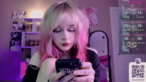 Lolly   online show from 01.24.25