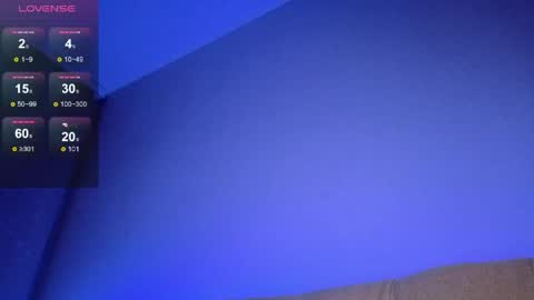 Elly online show from 04.15.26