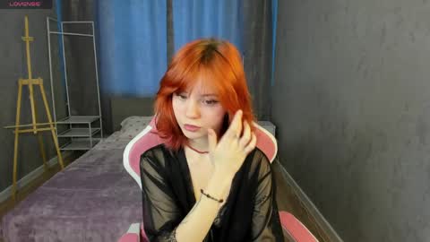 Snapshot of loly_cuttie chatting on 03.28.26 Loly online show from 03.28.26