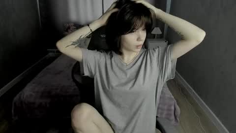 Snapshot of loly_cuttie chatting on 05.20.26 Loly online show from 05.20.26