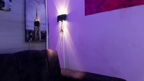 lolydolly_ online show from 12.04.25