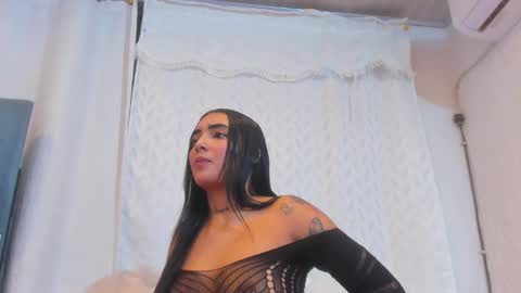 lolypo61700 online show from 01.28.25