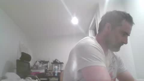 THE SEXIEST MAN ALIVE online show from 04.05.26