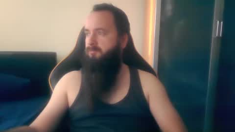 london_man1988 online show from 10.24.25