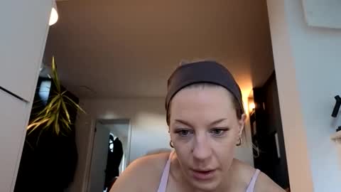 Em online show from 01.07.26