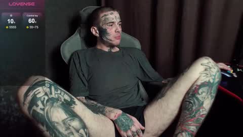 Snapshot of lone1ycrystal chatting on 10.28.25 Chris online show from 10.28.25