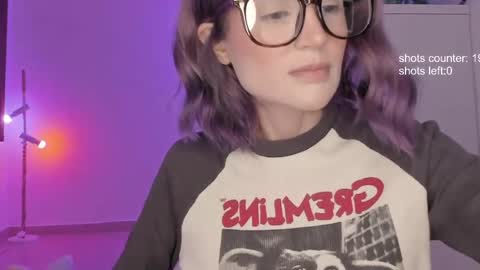 Snapshot of lonelly_lolly98 chatting on 06.04.26 SABRINA online show from 06.04.26