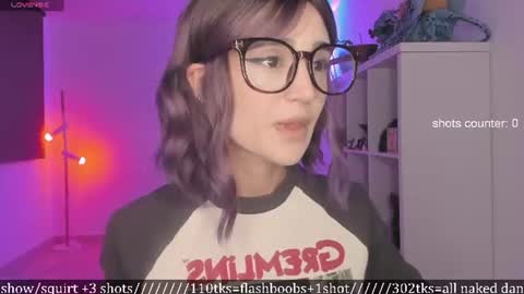 Snapshot of lonelly_lolly98 chatting on 06.21.26 SABRINA online show from 06.21.26