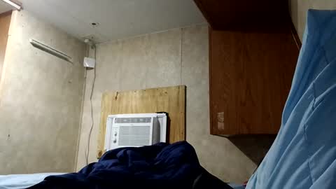 JustYourAverageWhiteBoy online show from 03.11.25