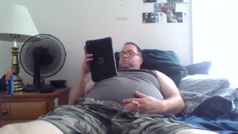 Lonely Man online show from 09.21.25