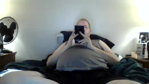 Lonely Man online show from 05.15.26