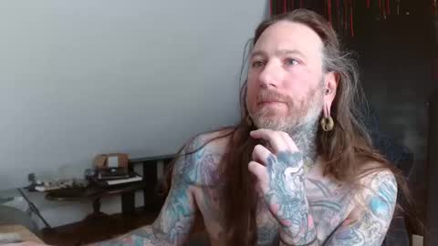 Snapshot of longhair021 chatting on 03.03.25 longhair online show from 03.03.25