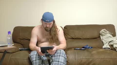 longhairedfreak1921 online show from 11.18.25