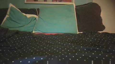 longwet1 online show from 02.14.25