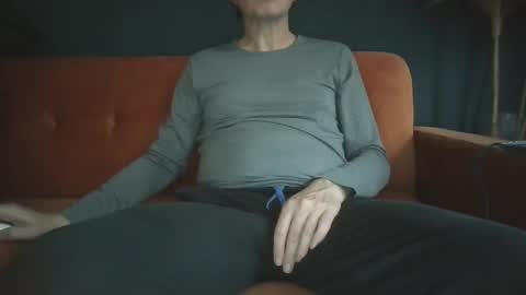 longwet1 online show from 12.01.25