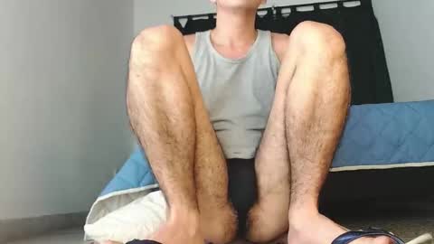 looki 16 online show from 01.15.25