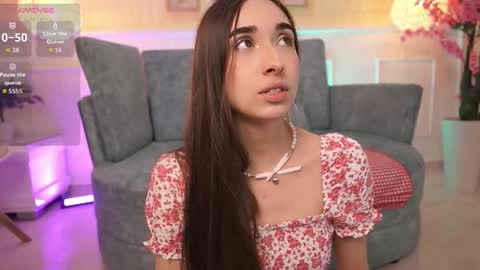 Snapshot of loonanyx chatting on 09.18.25 Loona Nyx online show from 09.18.25