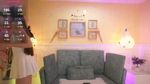 Snapshot of loonanyx chatting on 10.25.25 Loona Nyx online show from 10.25.25