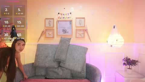 Snapshot of loonanyx chatting on 10.27.25 Loona Nyx online show from 10.27.25