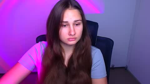 Snapshot of lora_kisses chatting on 10.03.25 Lora online show from 10.03.25