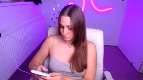 Snapshot of lora_kisses chatting on 10.30.25 Lora online show from 10.30.25