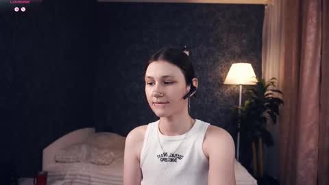 Lora online show from 11.08.25