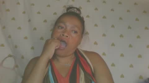 LorahVane online show from 05.08.26