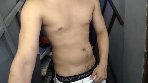 Macky online show from 02.22.25