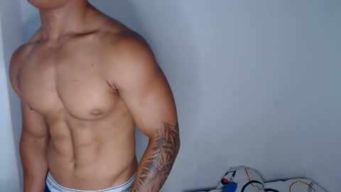 Dominic online show from 11.25.25