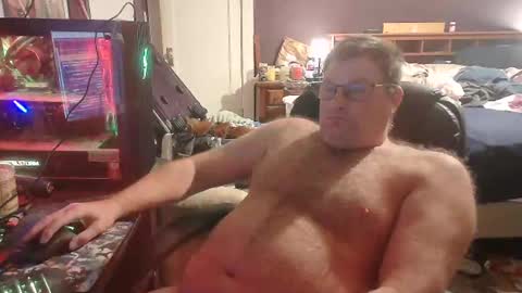 lordimarans room online show from 10.14.25