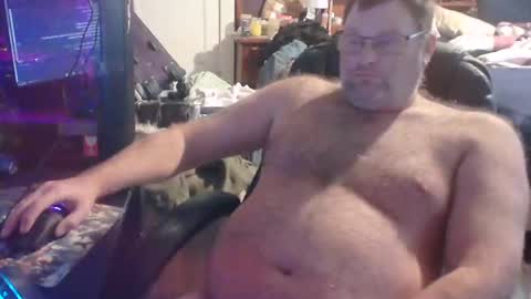 lordimarans room online show from 10.21.25