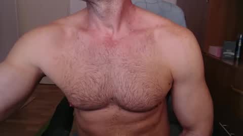 Snapshot of lordofyourdesires chatting on 01.17.25 A online show from 01.17.25