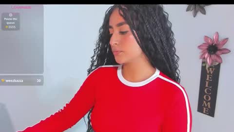 lore_rey online show from 10.31.25