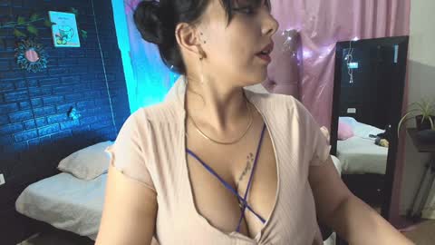 Loren online show from 01.22.25