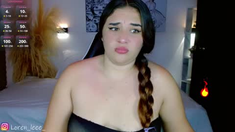 Snapshot of loren_leee chatting on 03.08.25 Loren online show from 03.08.25