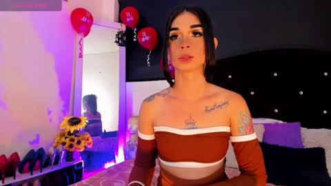 lesly lorena online show from 02.16.25