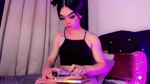Snapshot of lorena_capelli_ chatting on 07.03.26 lesly lorena online show from 07.03.26