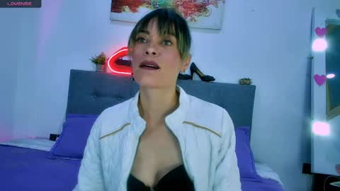 Snapshot of lorena_sweet3 chatting on 04.24.26 lorena_sweet3 online show from 04.24.26