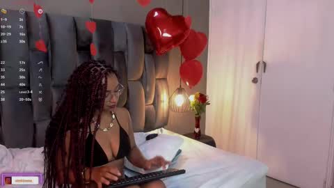 Snapshot of lorena_vieira_ chatting on 02.16.25 Lorena Vieira online show from 02.16.25