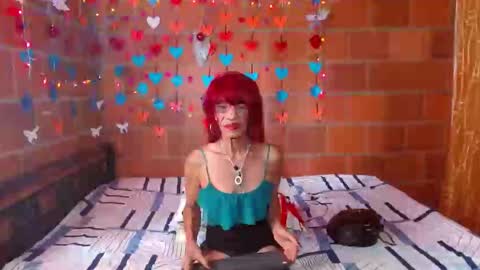 Snapshot of lorenacapelli chatting on 01.05.25 Lorena Capelli online show from 01.05.25
