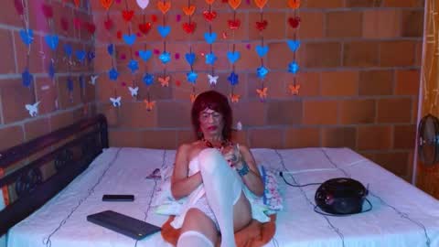 Snapshot of lorenacapelli chatting on 02.12.25 Lorena Capelli online show from 02.12.25