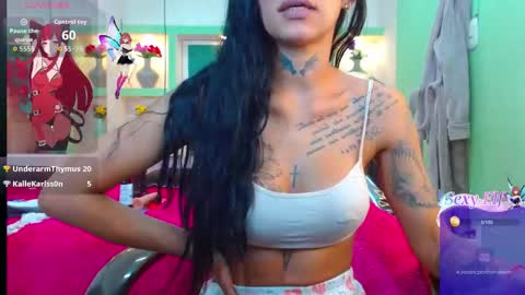 lore online show from 12.20.25