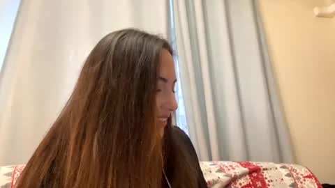 lorenrutty online show from 11.24.25