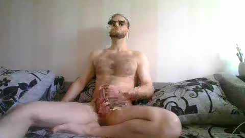 Snapshot of lorenso1518 chatting on 01.18.25 lorenso1518 online show from 01.18.25