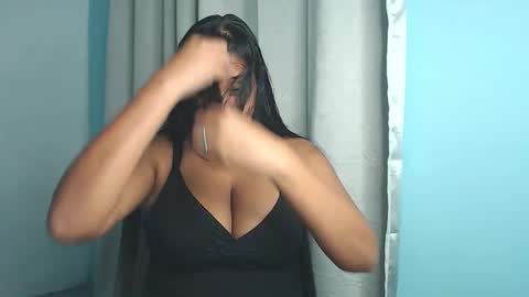 Loretta Gmez online show from 11.05.25