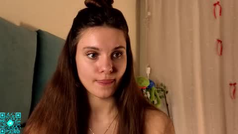 Chloe for Fan BlackHole online show from 02.15.26