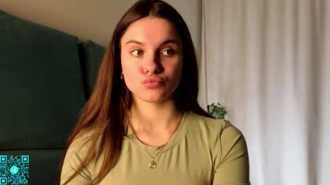 Chloe for Fan BlackHole online show from 03.30.26