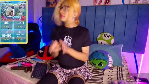 Snapshot of lorettmatthew chatting on 11.08.25 LorettMatthew online show from 11.08.25