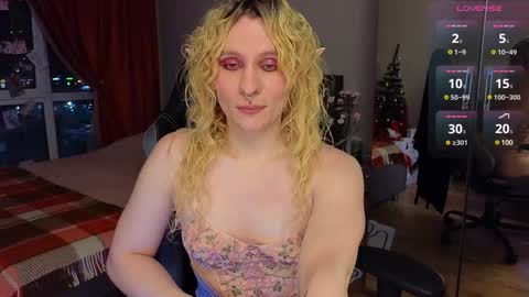 Snapshot of lori_myaf chatting on 02.07.25 Lori ----------------------------------- online show from 02.07.25