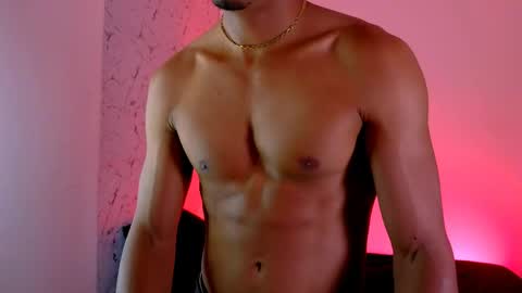 Lorian Vikel  online show from 03.31.26